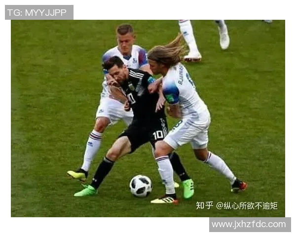 足球场上因意外踢死的球星是谁 他的悲剧事件引发全球关注